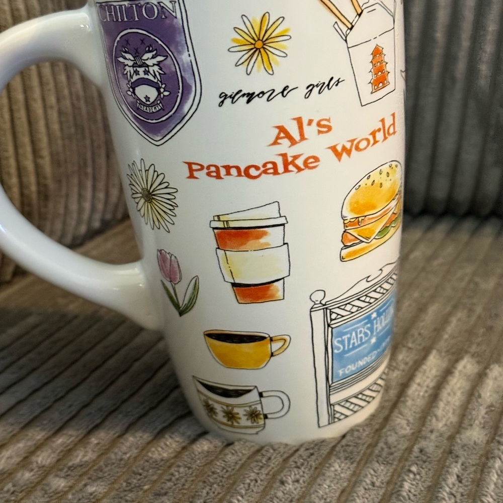 Silver Buffalo x Gilmore Girls - 16 oz Traveling Mug with Lid - Picture 3 of 9